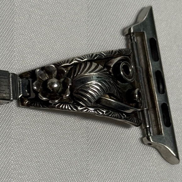 Sterling Silver Native Design Apple Watch Band – Timeless Luxury Upgrade - Picture 9 of 9
